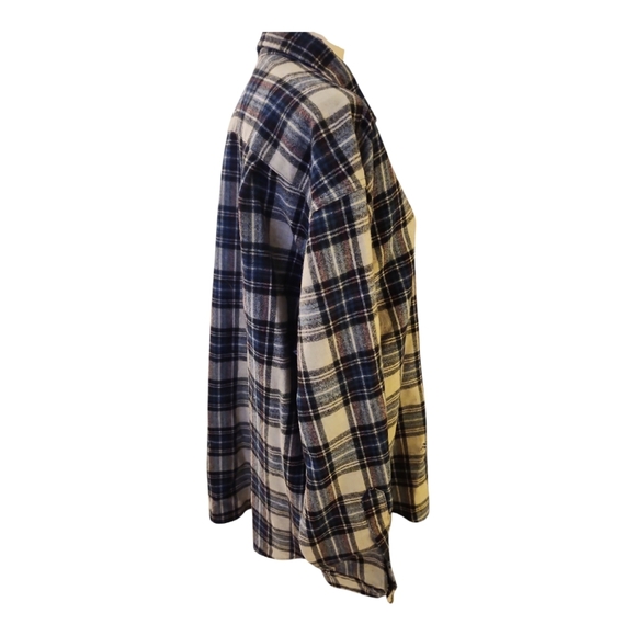 Vintage Pendleton 100% Virgin Wool Plaid Flannel Shirt – Size XL, Made in USA - Picture 3 of 9